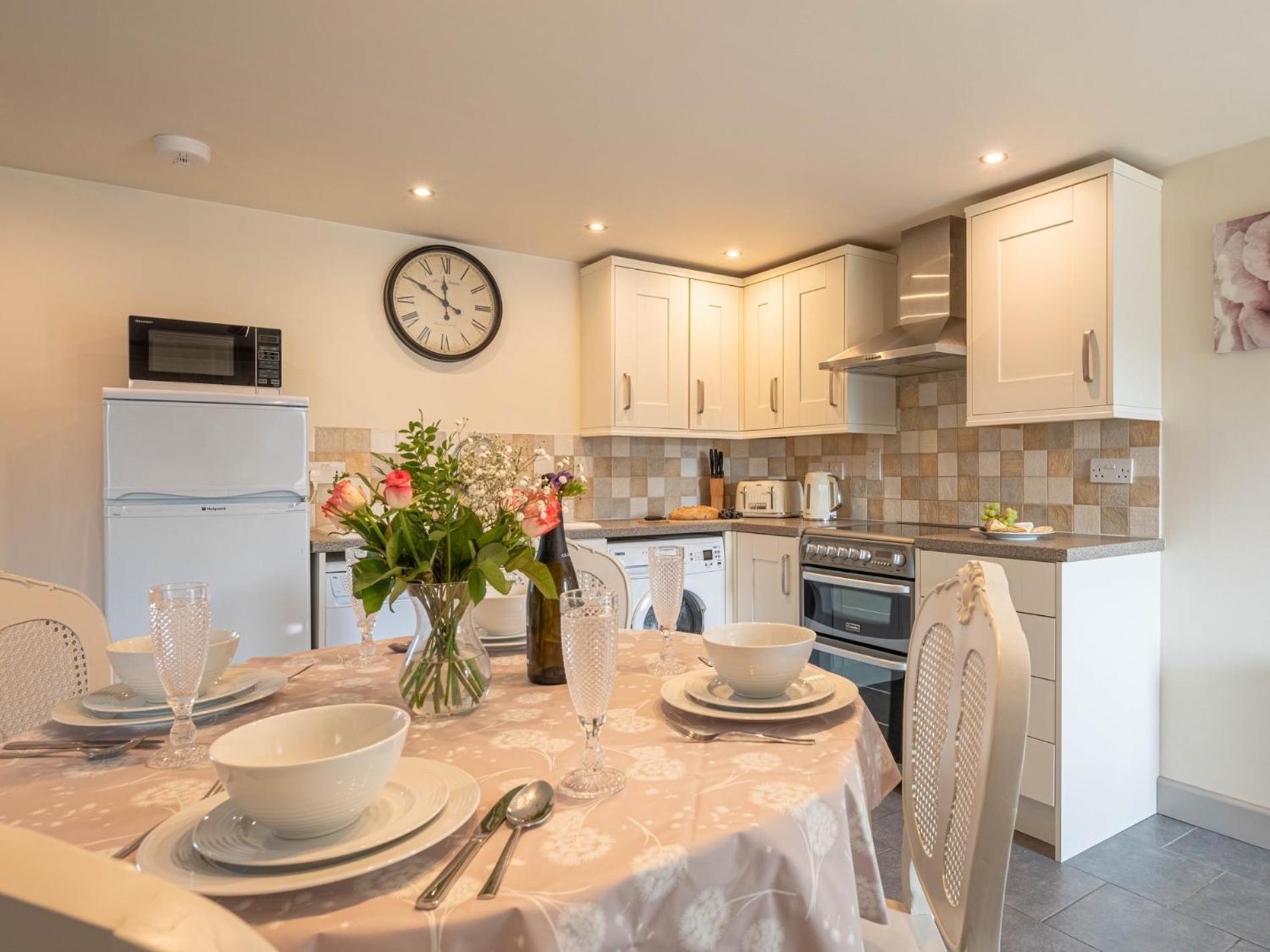 2 Bed Property In Boscastle 81244 Камелфорд Екстериор снимка
